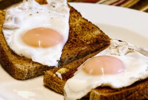 産後の食事指導で知っておくべきポイントは？